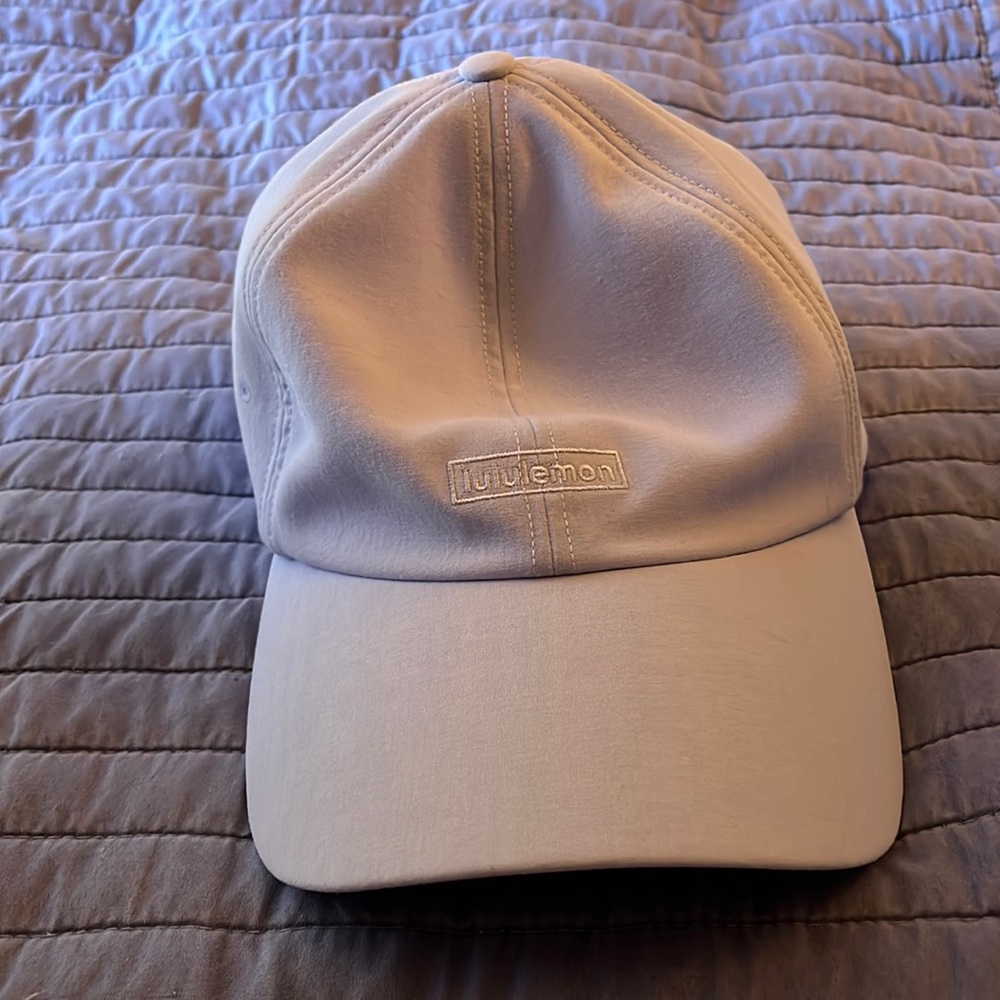 PASTEL BLUE LULULEMON BALLER HAT BASEBALL CAP